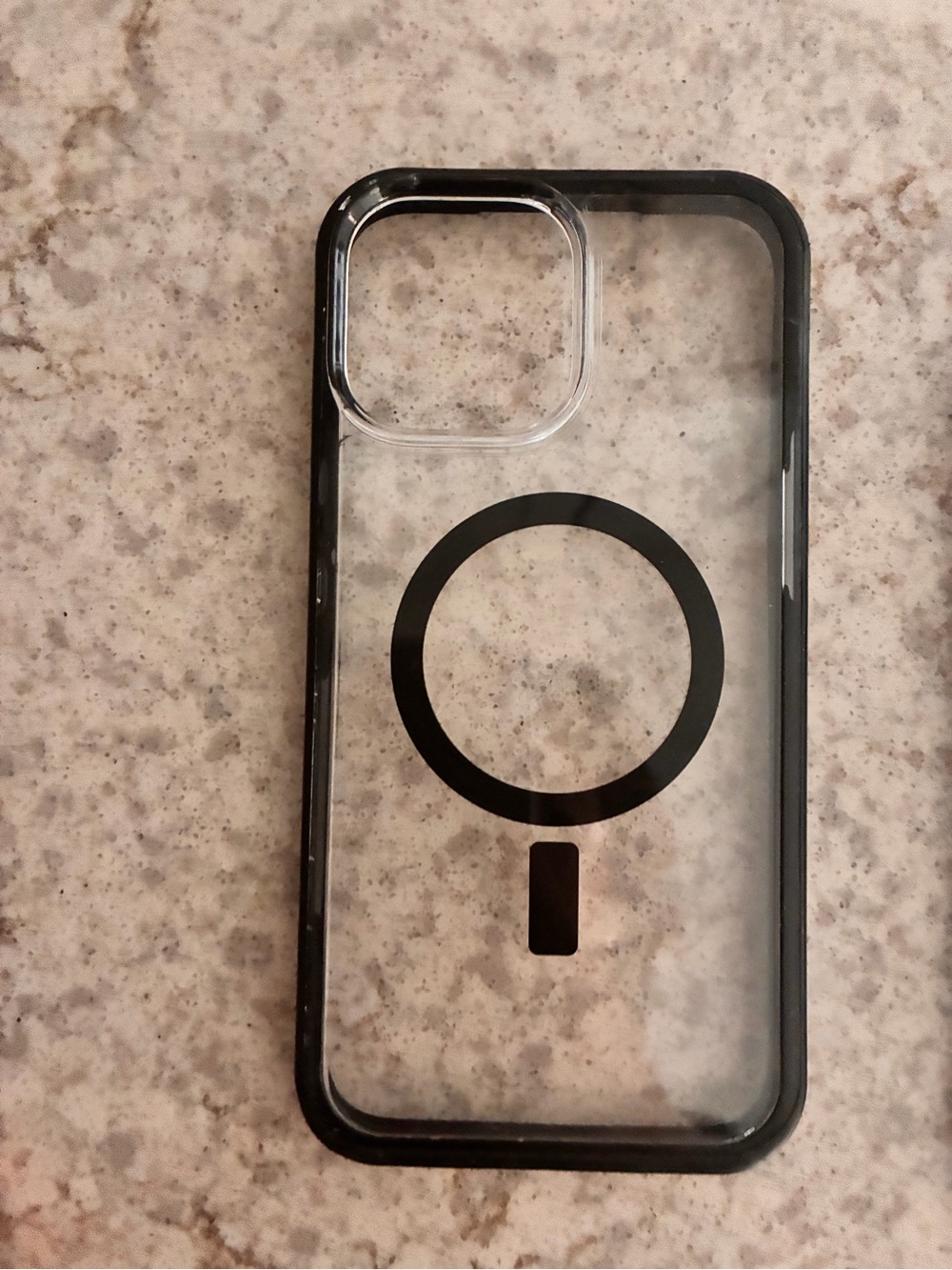 iPhone 13 Pro Max cases - Picture 2 of 9